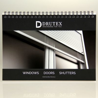 Kalendarz biurkowy: Drutex