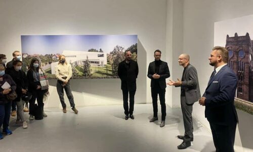 FAKRO: Otwarcie wystawy Roberta Koniecznego w Paryżu