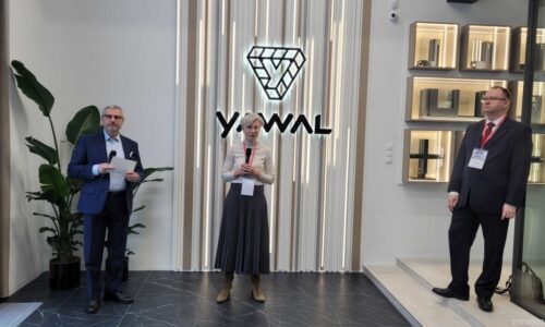Yawal otwiera showroom w Warszawie