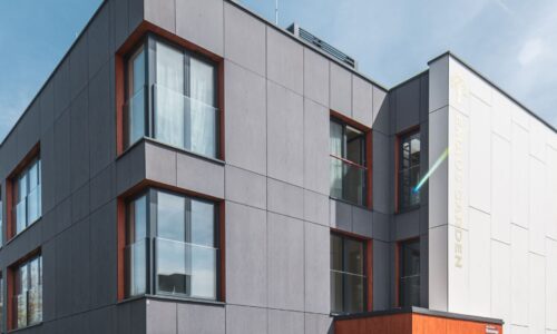 ALURON: Balustrady typu portfenetr dla wszystkich systemów PVC