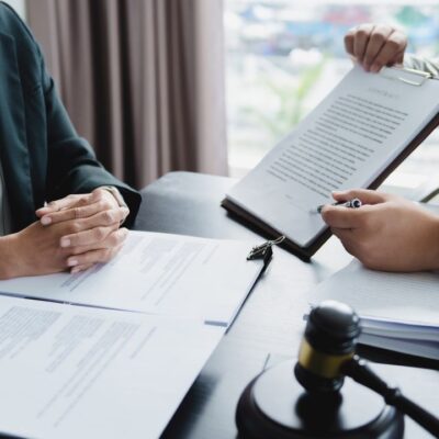Legalne zatrudnienie obywateli Ukrainy w Polsce