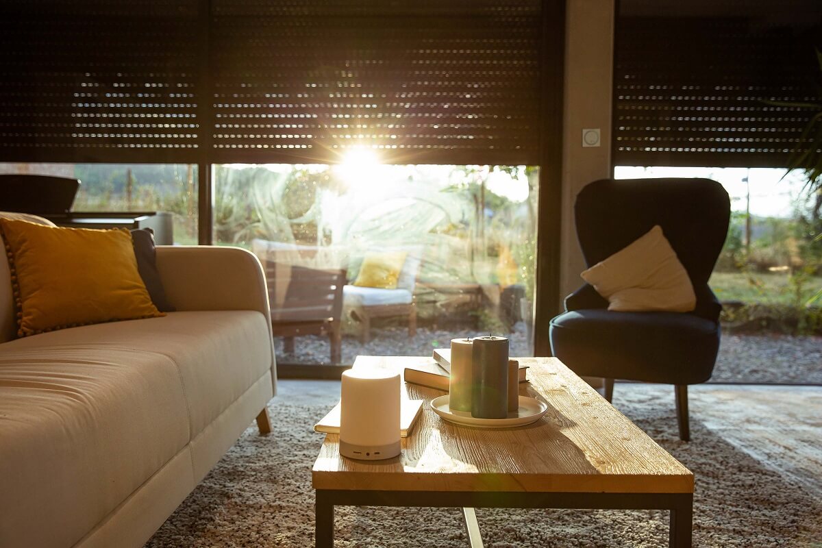 Somfy sterowanie roletami dostep naturalnego swiatla smart home