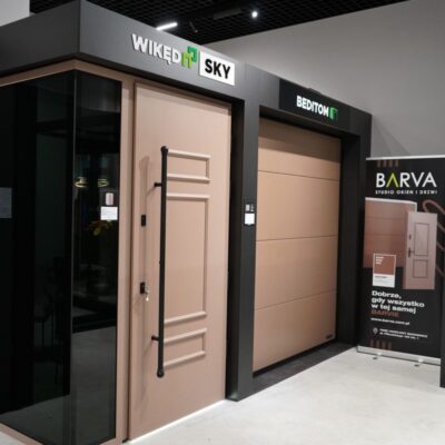Sprzedawcy inwestują w profesjonalne showroomy