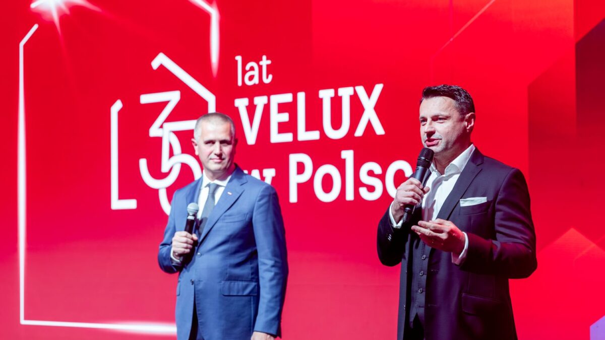 Velux 35 lat