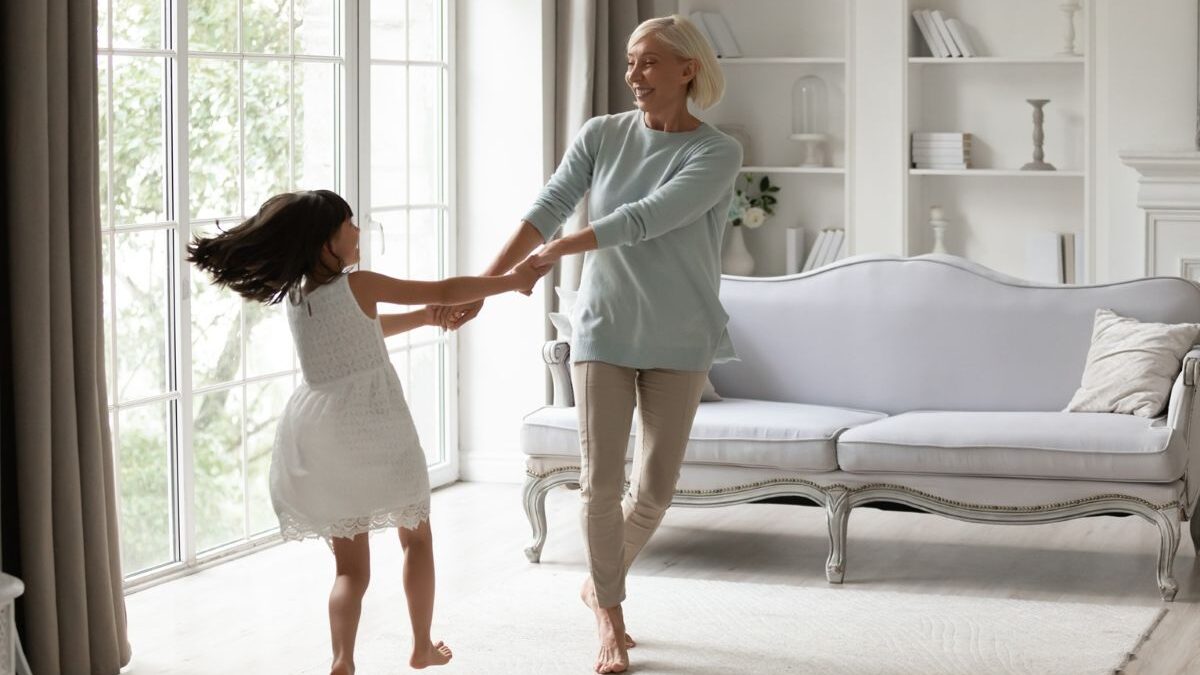 Saint-Gobain Glass_INSIO_transparent insulation (2)