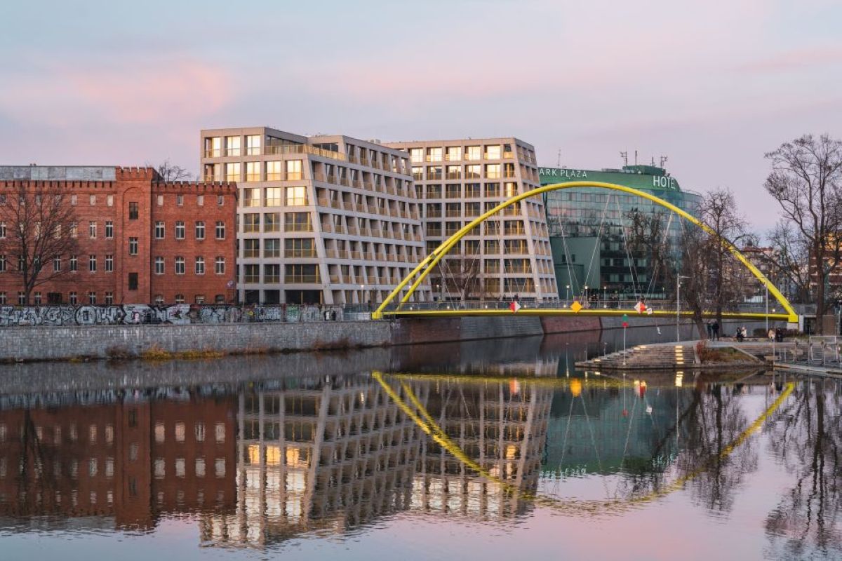 Apartamentowce Boulevard Drobnera na wrocławskim Nadodrzu projektu Major Architekci.