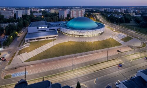 Saint-Gobain: Hala Urania dołącza do albumu „Potęga Archinatury”