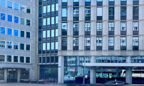 PILKINGTON: Modernistyczny klasyk w służbie zrównoważonej przyszłości