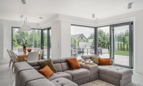 Vetrex: Jak zwiększyć wygodę użytkowania okien, drzwi i bramy garażowej?