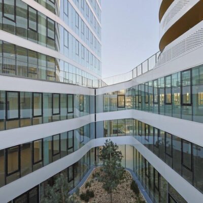 Swisspacer: Projekt Emblem z certyfikatem BREEAM Excellent