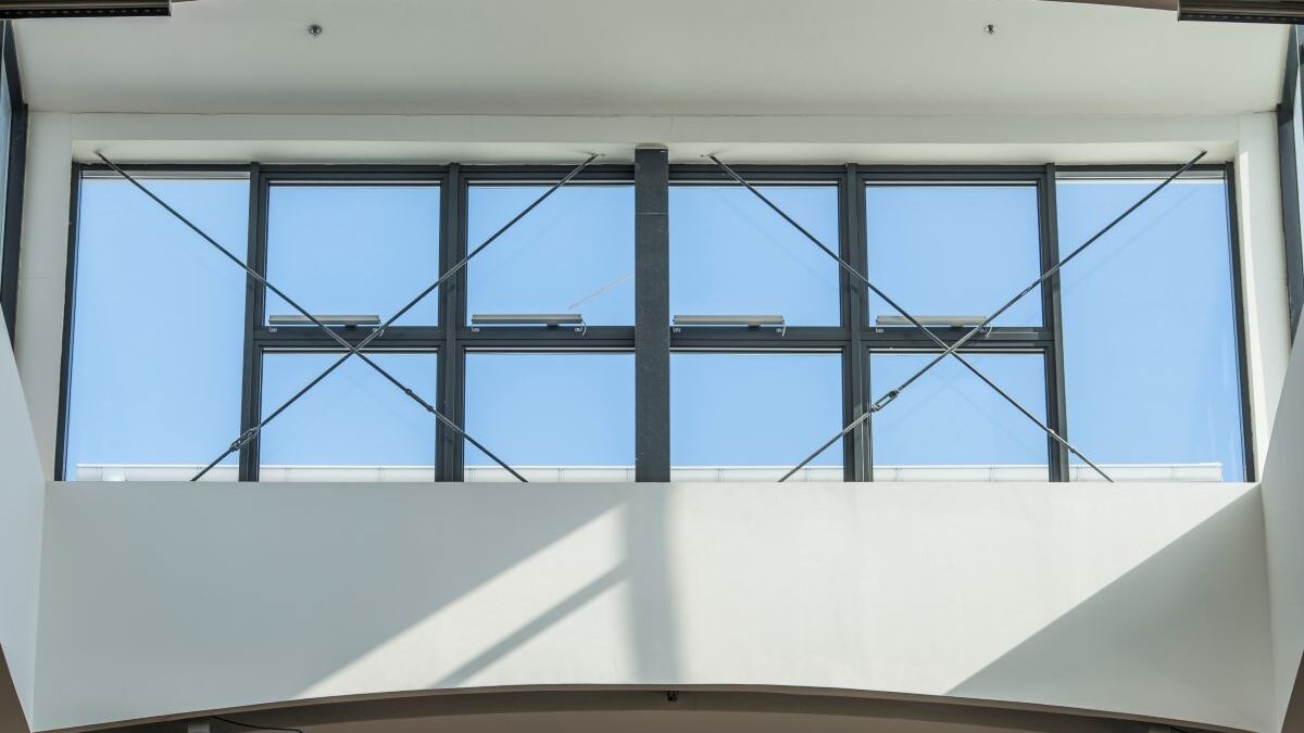 Okna otwierane fasady D+H