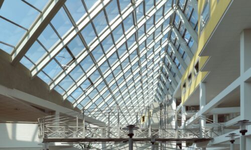 Uniwersyteckie Centrum Stomatologii i Medycyny Specjalistycznej w Poznaniu_Pilkington