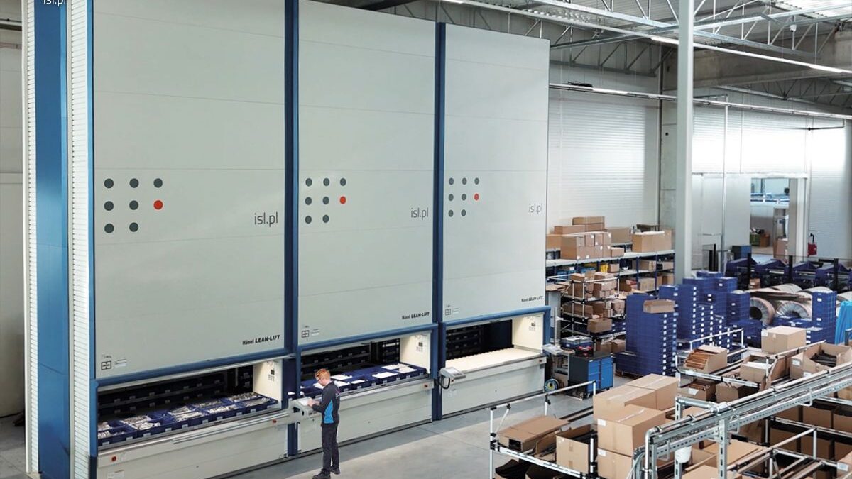 automatyzacja składowania materiałów długich ISL LogiComb