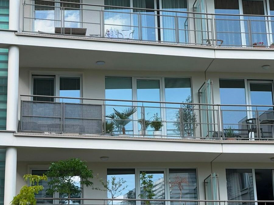 RAILING