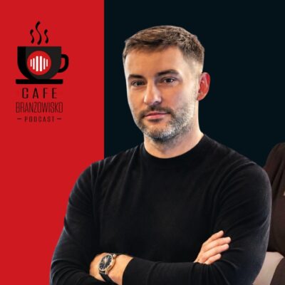 „Cafe Branżowisko” #17: Skoro każdy jest premium, to nikt nie jest | Gość: Przemysław Ciechanowski