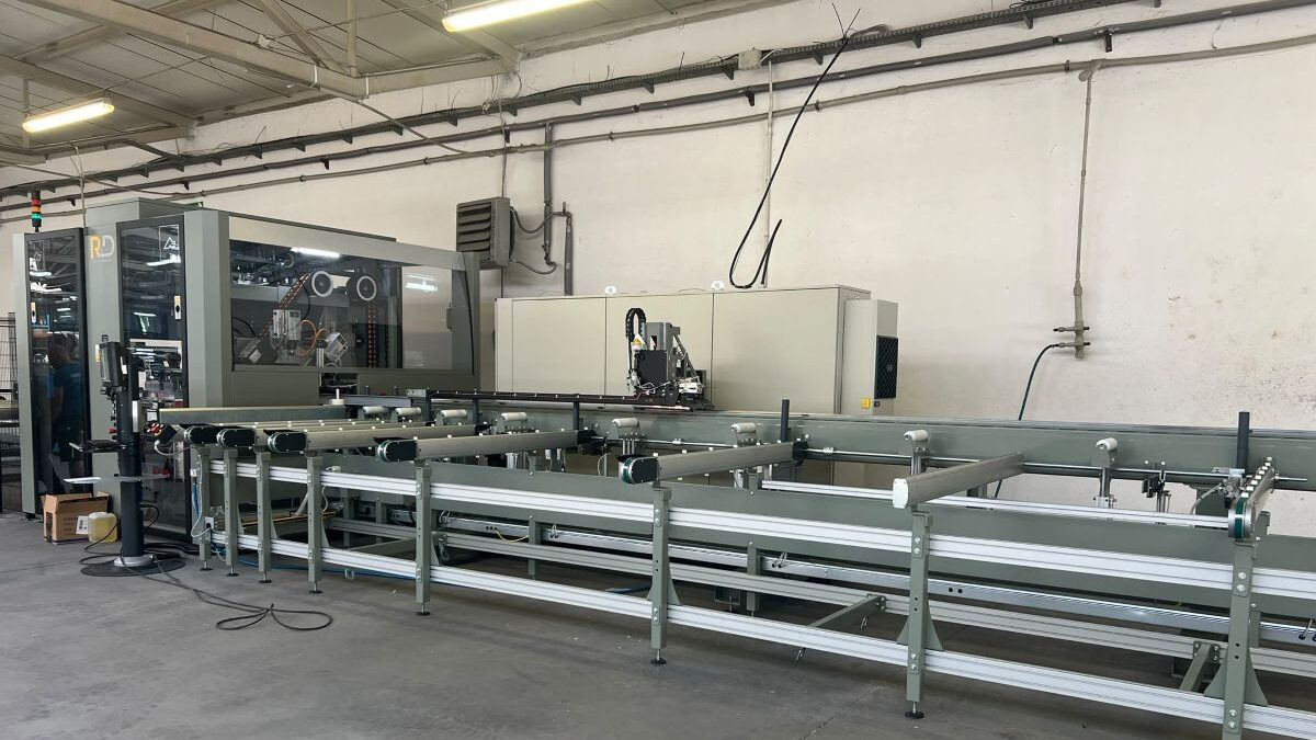 R&D TECH dla KM Okno